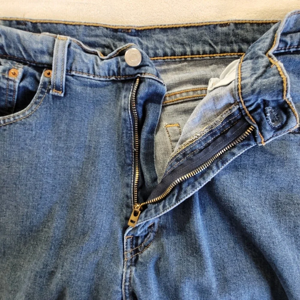 Levi's 505 Regular Fit Jeans Mens 38x34 Blue Straight Leg Denim Casual Rugged
